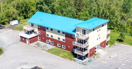 3732 Sauve Ave. - Exterior