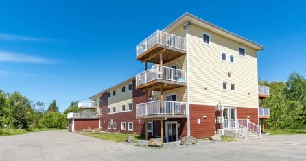 3732 Sauve Ave. - Exterior Front